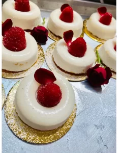 Lychee+Rose+Mousse+Cake