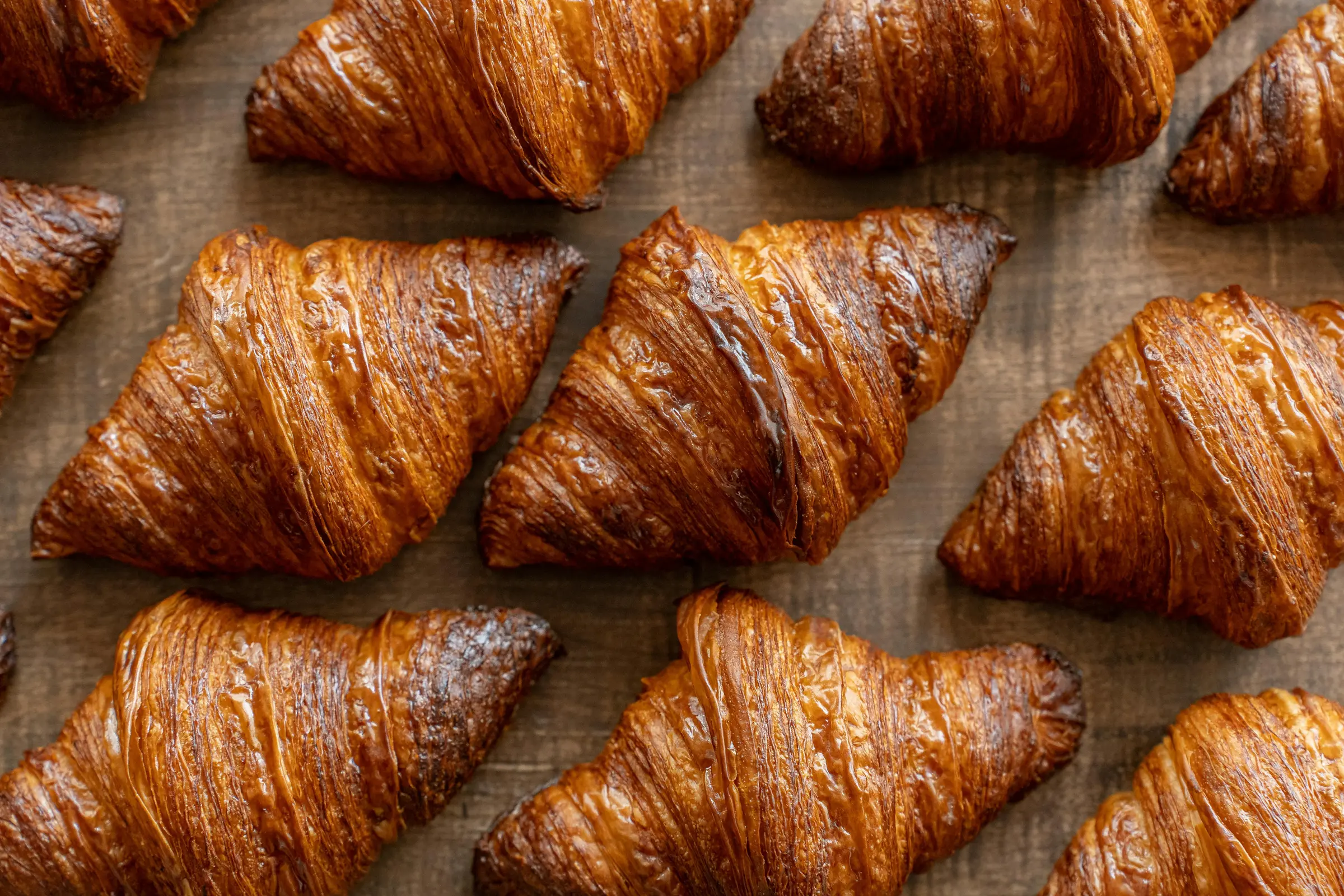 Why Working with One Bakery Distributor Makes More Sense Than Managing Multiple Vendors
